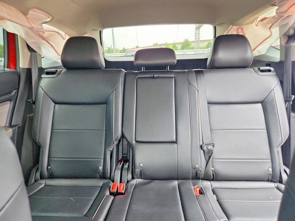 2022 VOLKSWAGEN ATLAS 4Motion SE w/ Tech