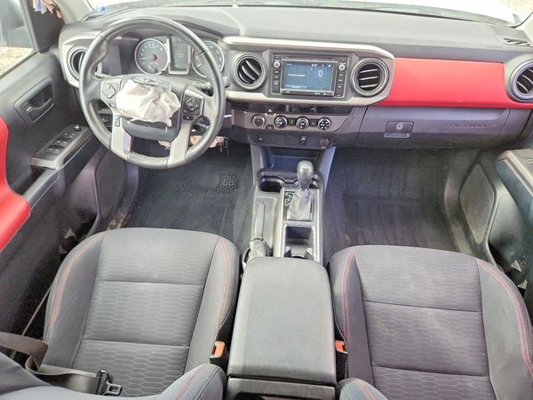 2017 TOYOTA TACOMA