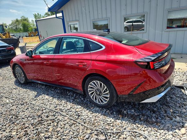 2026 HYUNDAI SONATA HYBRID SEL — DSRA