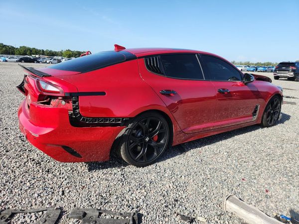 2018 KIA STINGER GT1