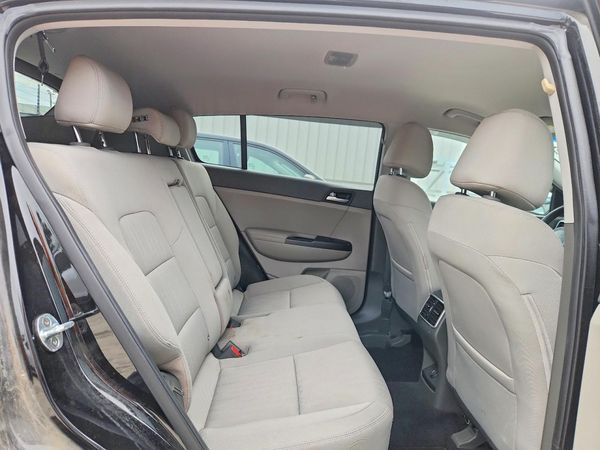 2017 KIA SPORTAGE LX