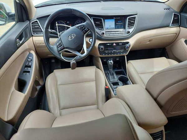 2018 HYUNDAI TUCSON