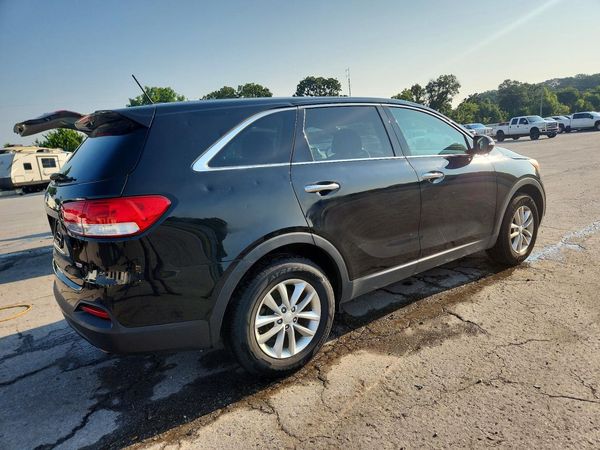 2018 KIA SORENTO L, LX