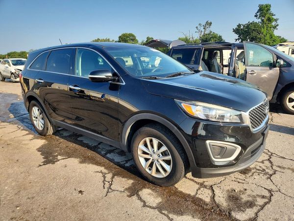 2018 KIA SORENTO L, LX