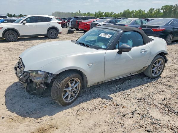 2017 MAZDA MX-5 MIATA Sport