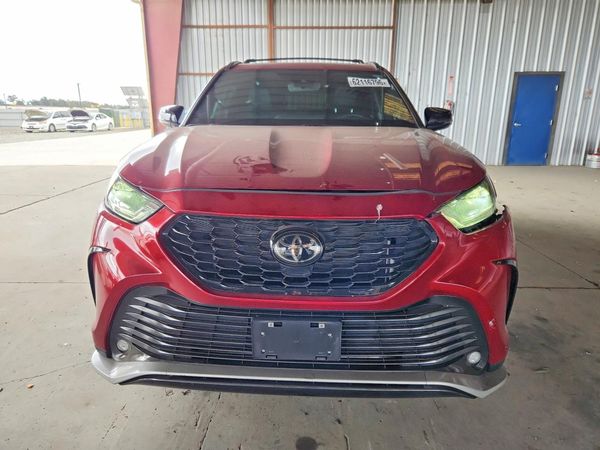 2024 TOYOTA HIGHLANDER