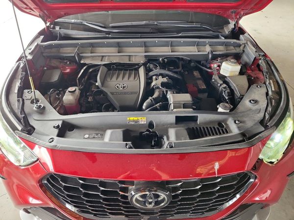 2024 TOYOTA HIGHLANDER