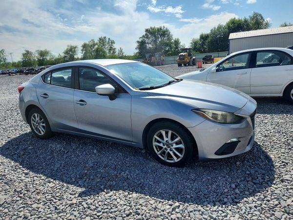 2016 MAZDA 3 Sport/GX