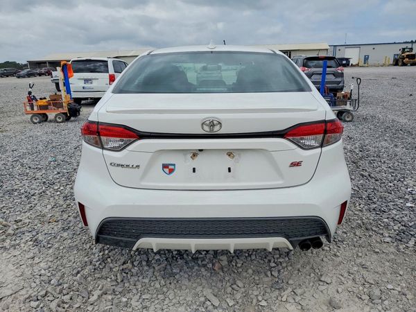 2021 TOYOTA COROLLA SE, CVT