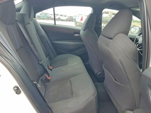 2021 TOYOTA COROLLA SE, CVT
