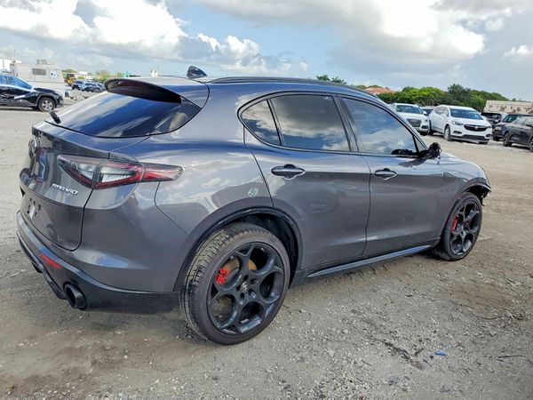 2024 ALFA ROMEO STELVIO TI AWD