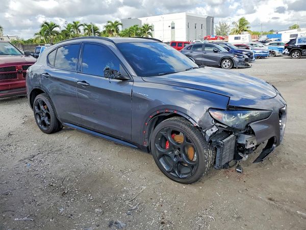 2024 ALFA ROMEO STELVIO TI AWD