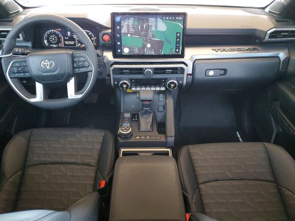 2025 TOYOTA TACOMA