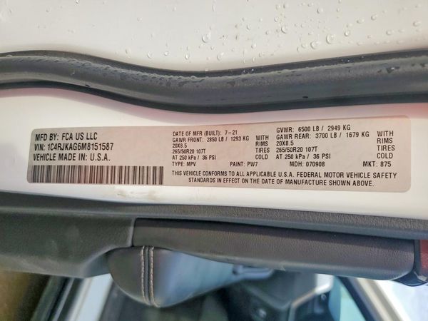 2021 JEEP GRAND CHEROKEE Laredo