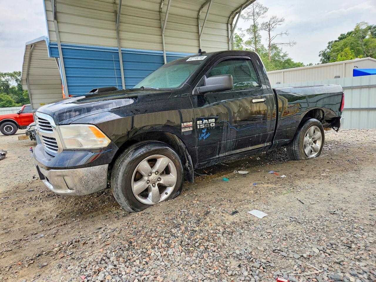 2015 RAM 1500 SLT REG CAB 4X2