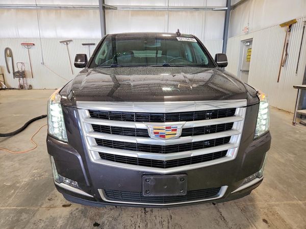2016 CADILLAC ESCALADE Luxury
