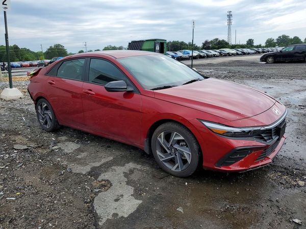 2025 HYUNDAI ELANTRA
