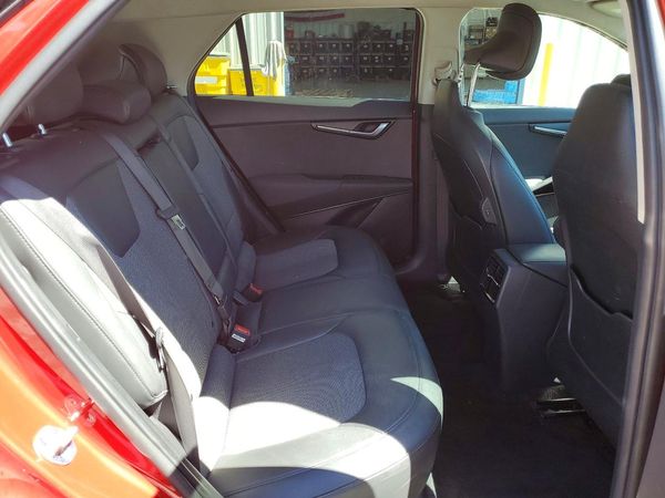 2023 KIA NIRO Wind
