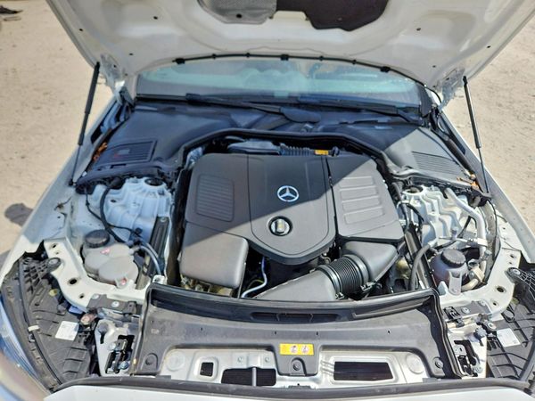 2025 MERCEDES-BENZ C C300