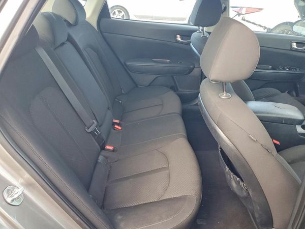 2016 KIA OPTIMA GL
