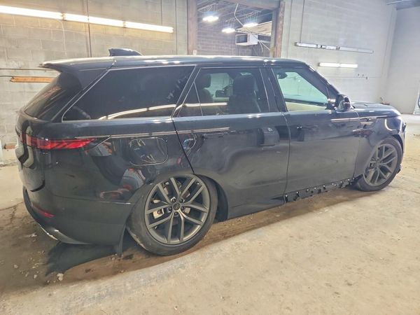 2026 LAND ROVER RANGE ROVER SPORT P360 SE