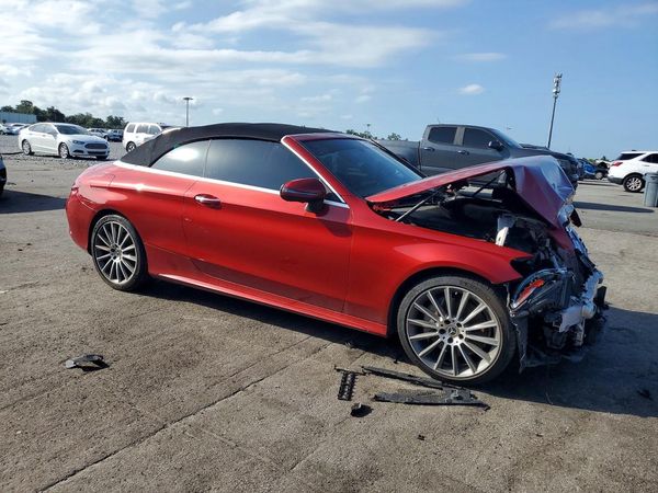 2019 MERCEDES-BENZ C C300