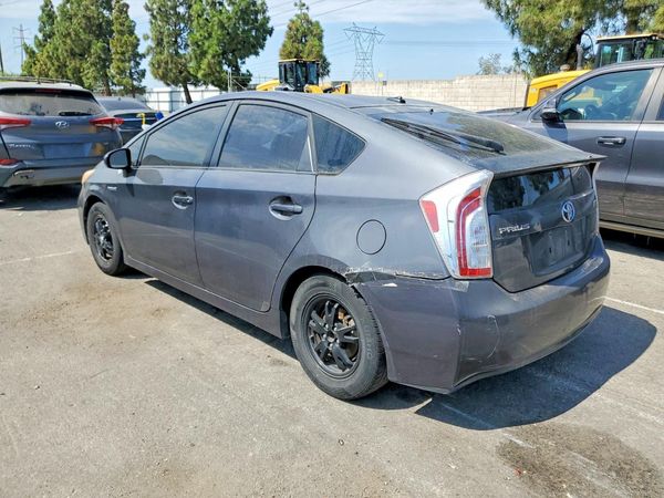 2013 TOYOTA PRIUS