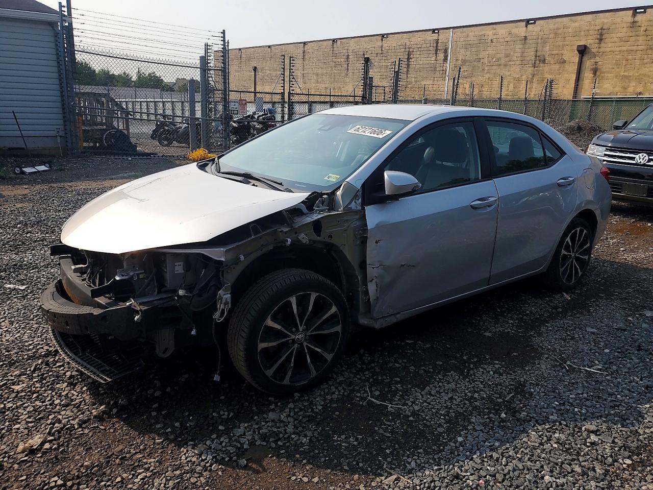 2018 TOYOTA COROLLA