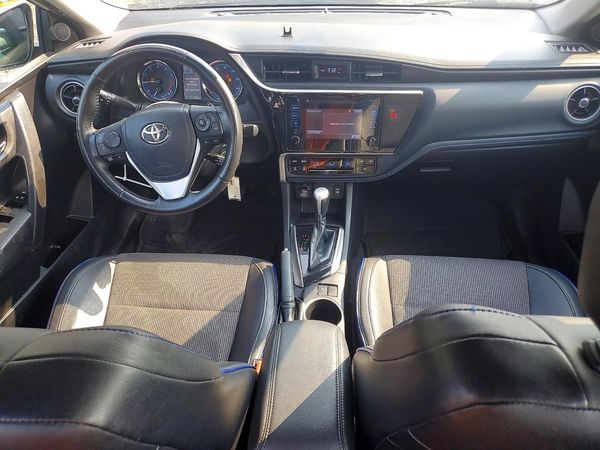 2018 TOYOTA COROLLA