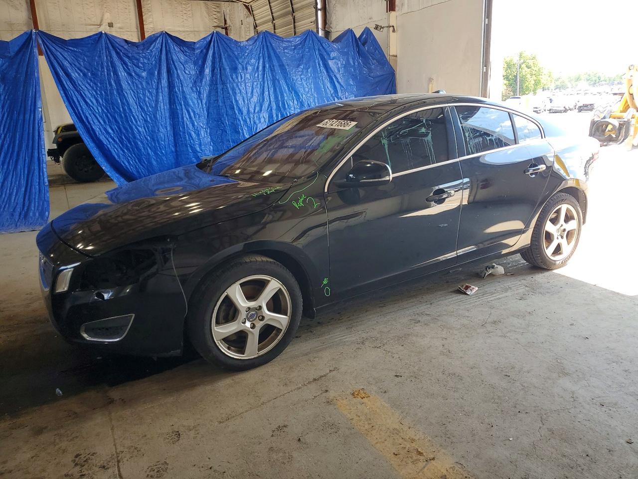 2013 VOLVO S60