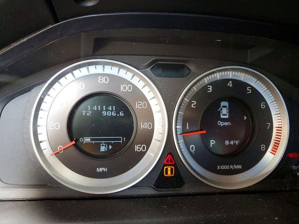 2013 VOLVO S60