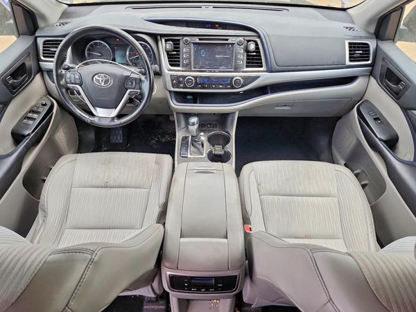 2016 TOYOTA HIGHLANDER Base/Hybrid