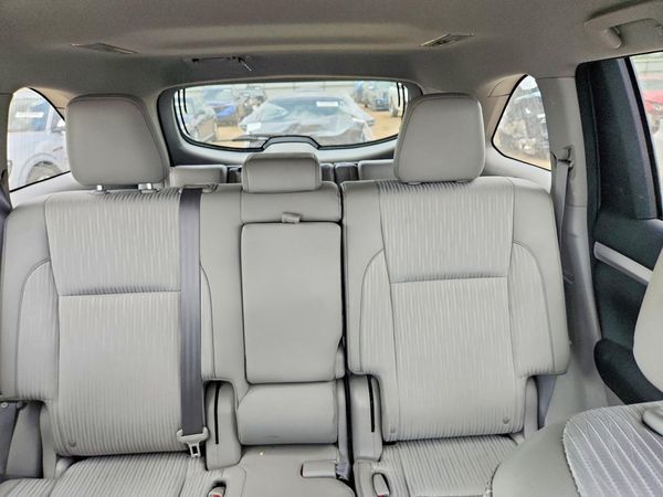 2016 TOYOTA HIGHLANDER Base/Hybrid