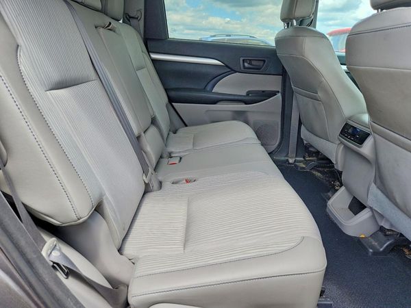 2016 TOYOTA HIGHLANDER Base/Hybrid
