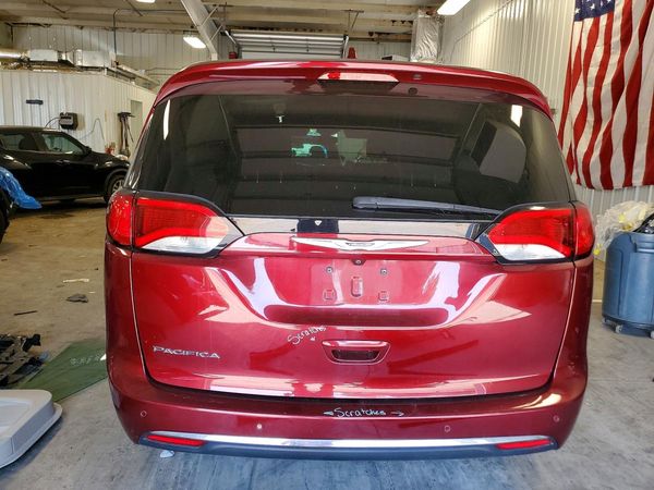 2019 CHRYSLER PACIFICA