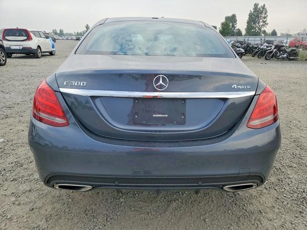 2015 MERCEDES-BENZ C 4-MATIC
