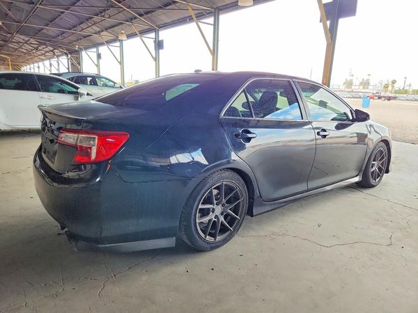 2013 TOYOTA CAMRY