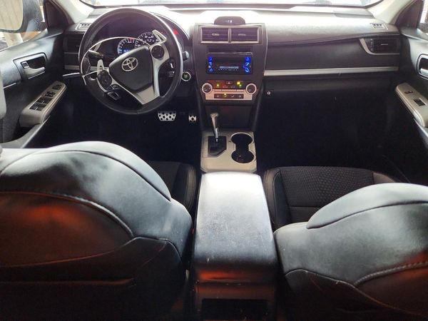2013 TOYOTA CAMRY