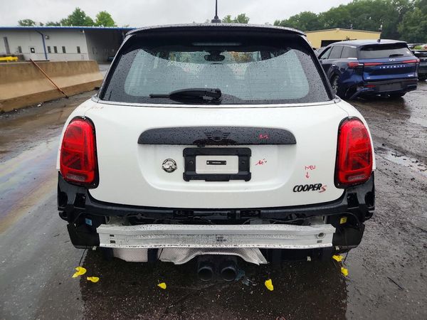 2024 MINI COOPER