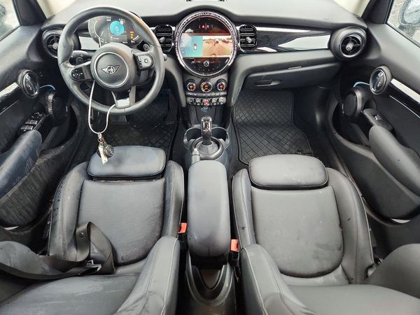 2024 MINI COOPER