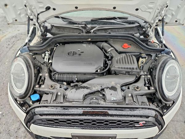 2024 MINI COOPER