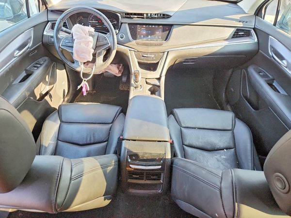 2019 CADILLAC XT5 Luxury