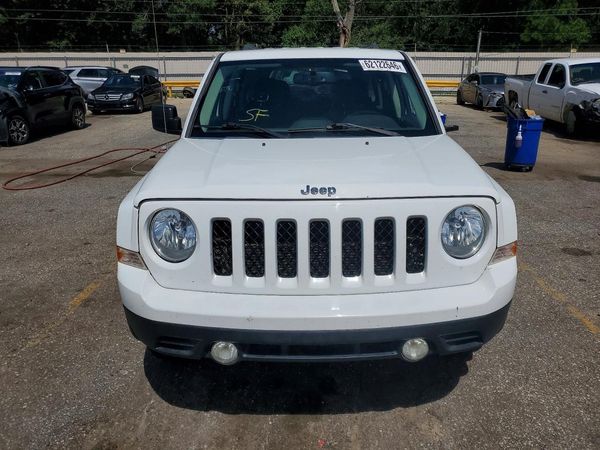 2016 JEEP PATRIOT SPORT FWD