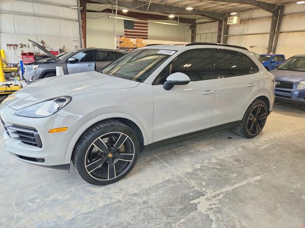 2021 PORSCHE CAYENNE S