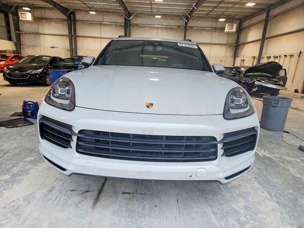 2021 PORSCHE CAYENNE S