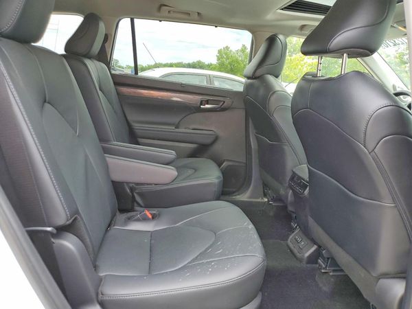 2025 TOYOTA HIGHLANDER