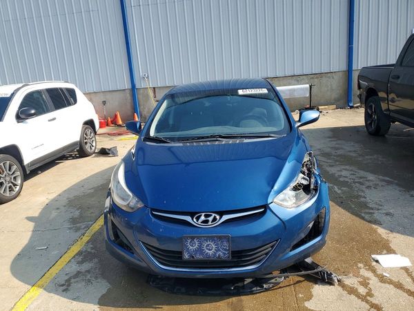 2015 HYUNDAI ELANTRA GLS(Middle)