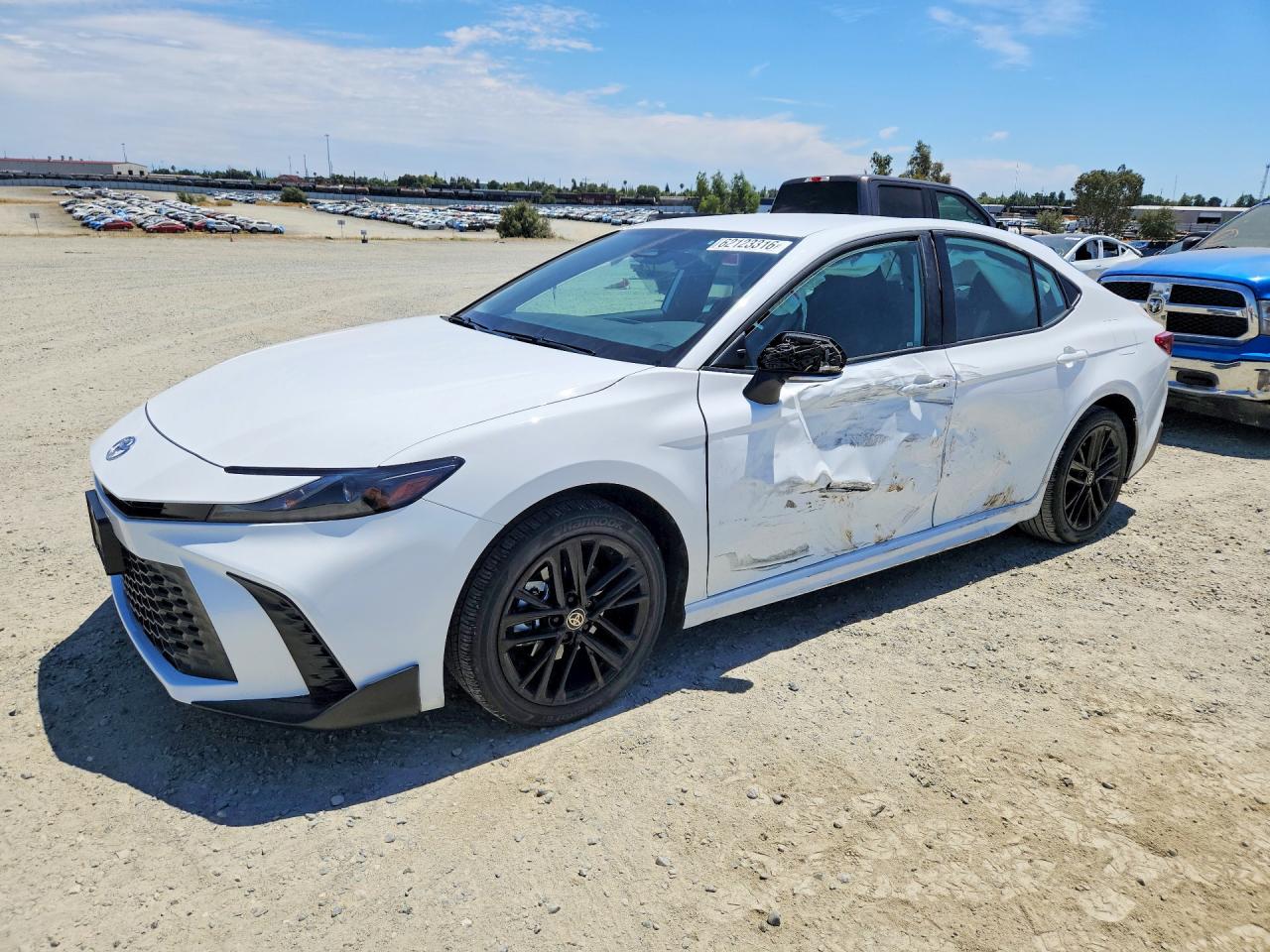 2025 TOYOTA CAMRY