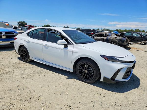 2025 TOYOTA CAMRY