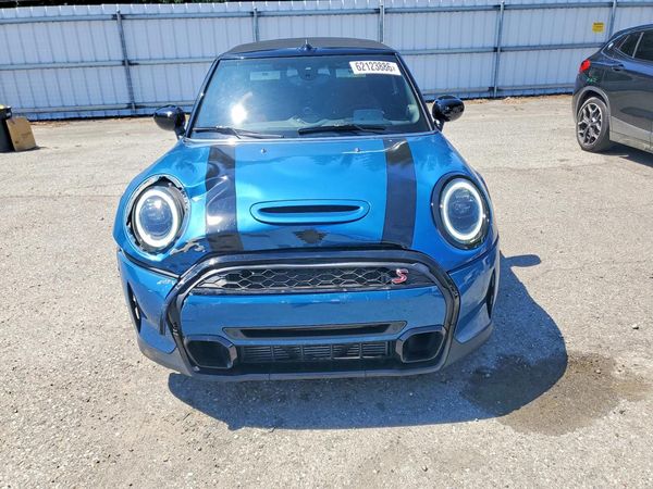 2022 MINI COOPER